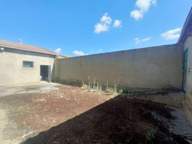 Local Comercial en venta en Villafáfila, Castilla y León