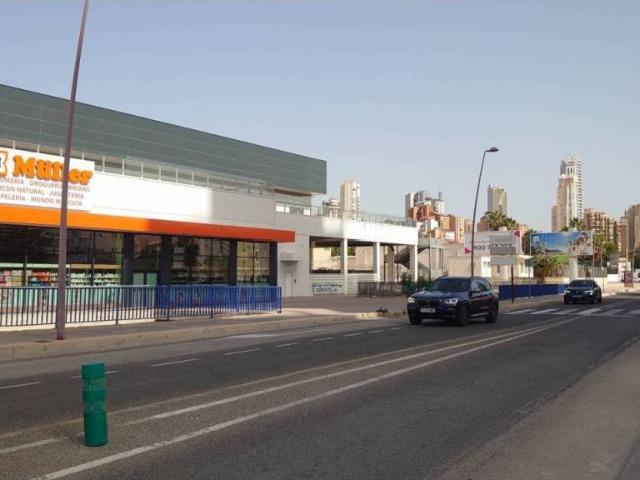 Local Comercial en venta en la Vila Joiosa / Villajoyosa, Alacant / Alicante