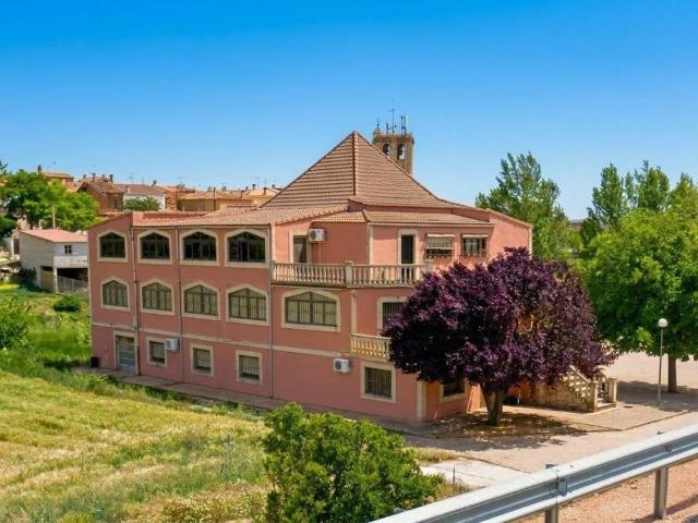 Local Comercial en venta en Villalmanzo, Castilla y León