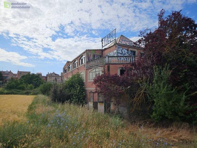 Local Comercial en venta en Villalmanzo, Castilla y León