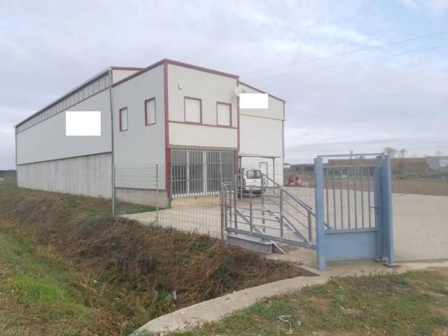 Local Comercial en venta en Villamoronta, Castilla y León