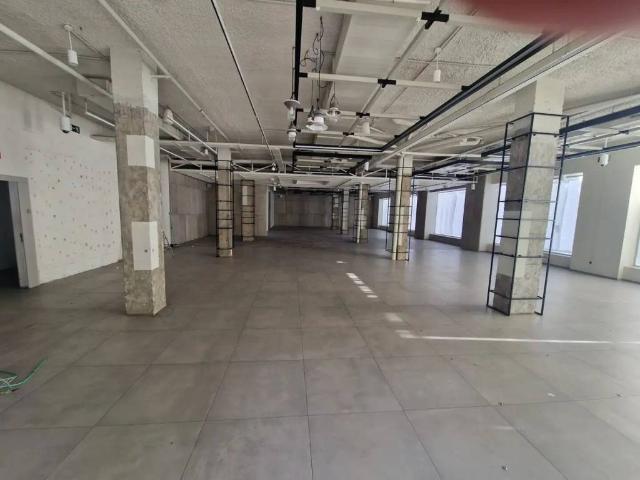 Local Comercial en venta en Villanueva De La Serena, Extremadura