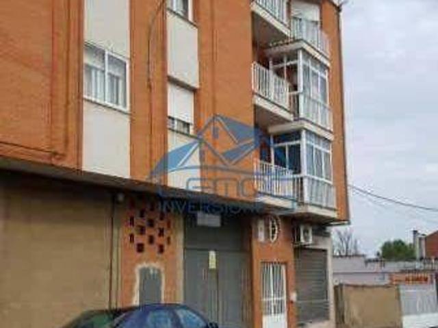 Piso en venta en Navatejera, Villaquilambre