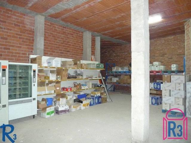 Local Comercial en venta en Villaquilambre, Castilla y León