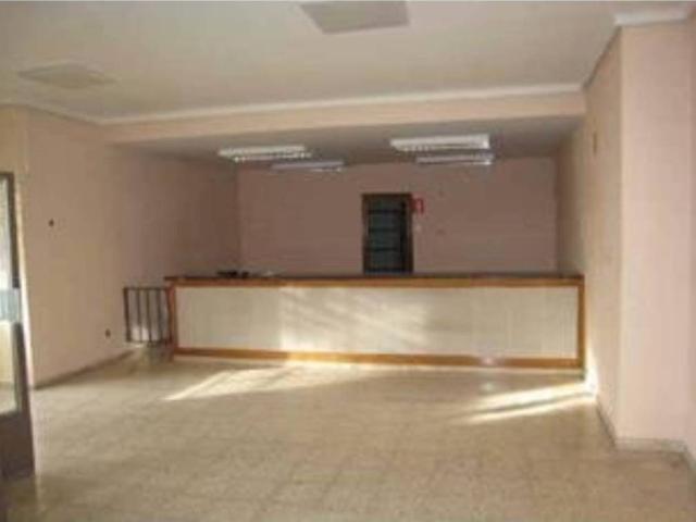 Local Comercial en venta en Villar De Peralonso, Castilla y León