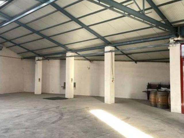 Local Comercial en venta en Villarejo De Salvanés, Madrid