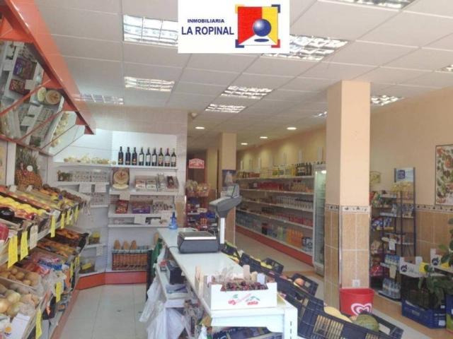 Local Comercial en venta en Villares De La Reina, Castilla y León