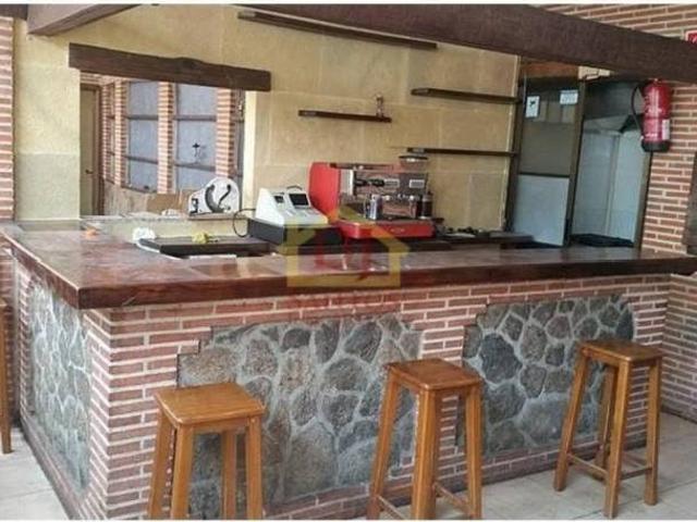 Local Comercial en venta en Villares De La Reina, Castilla y León