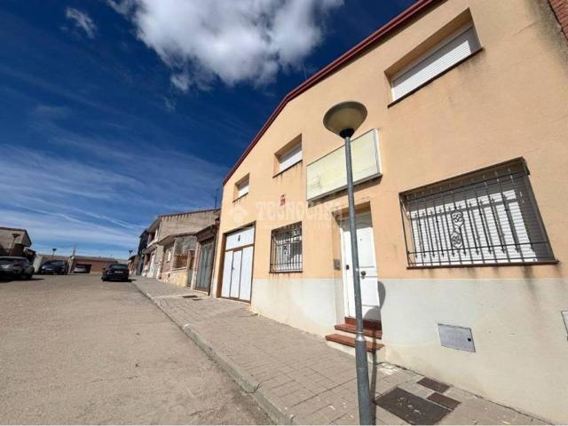 Local Comercial en venta en Villaverde De Medina, Castilla y León