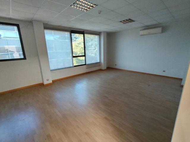 Local Comercial en venta en Villaviciosa De Odón, Madrid