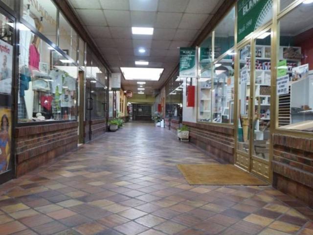 Local Comercial en venta en Villaviciosa De Odón, Madrid