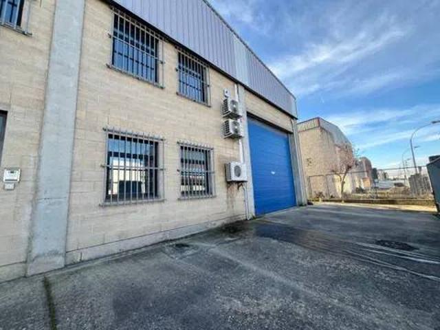 Local Comercial en venta en Jundiz, Vitoria-Gasteiz