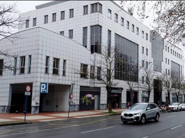 Local Comercial en venta en Aranbizkarra, Gasteizko kuadrilla
