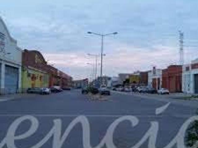 Local Comercial en venta en Xirivella