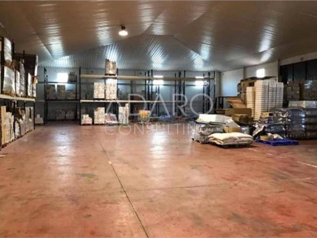 Local Comercial en venta en Yepes, Castilla-La Mancha
