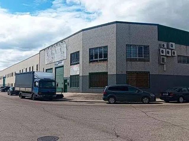 Local Comercial en venta en Yuncler, Castilla-La Mancha