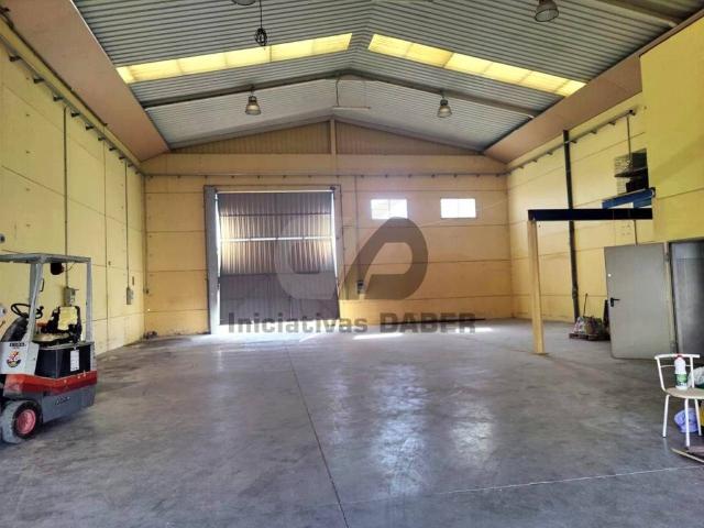 Local Comercial en venta en Yuncos