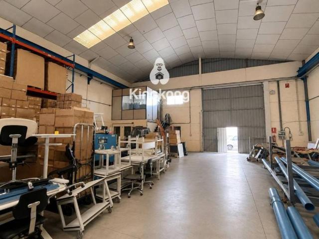 Local Comercial en venta en Yuncos, Castilla-La Mancha