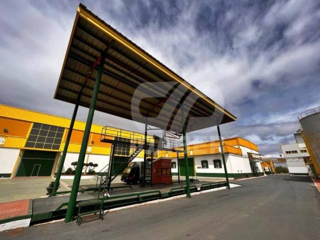 Local Comercial en venta en Yuncos, Castilla-La Mancha