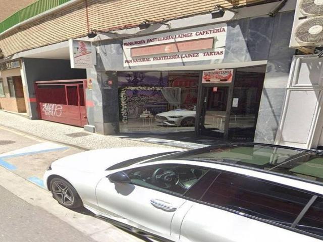 Local Comercial en venta en Delicias, Zaragoza