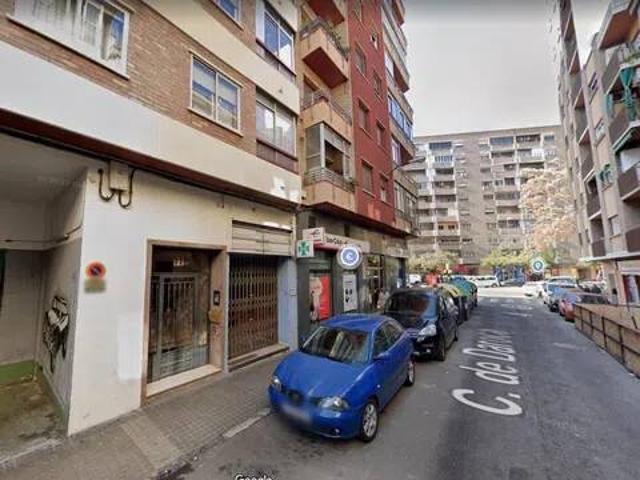 Local Comercial en venta en Delicias, Zaragoza