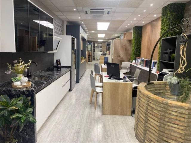 Local Comercial en venta en Zaragoza