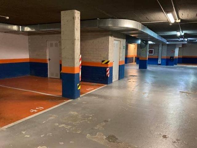 Local Comercial en venta en Miralbueno, Zaragoza