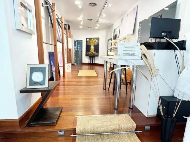 Local Comercial en venta en Azken Portu, Zarautz