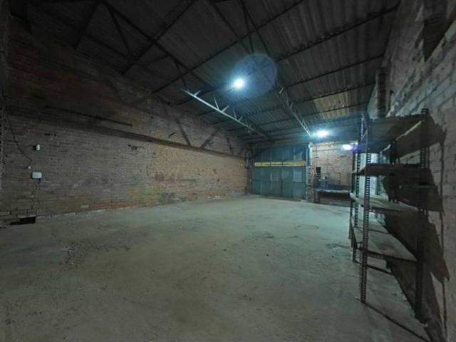 Local Comercial en venta en Zotes Del Páramo, Castilla y León