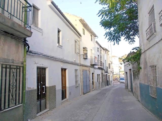 Chalet en venta en Martos, Andalucía
