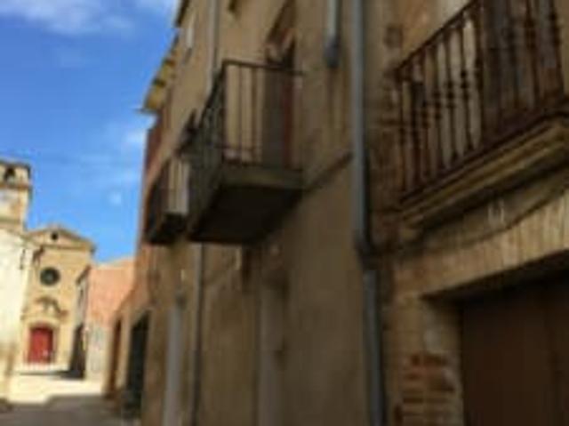 Chalet en venta en La Sentiu De Sió, Lleida