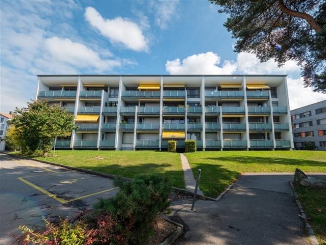 Wohnung mieten in Düdingen, Freiburg
