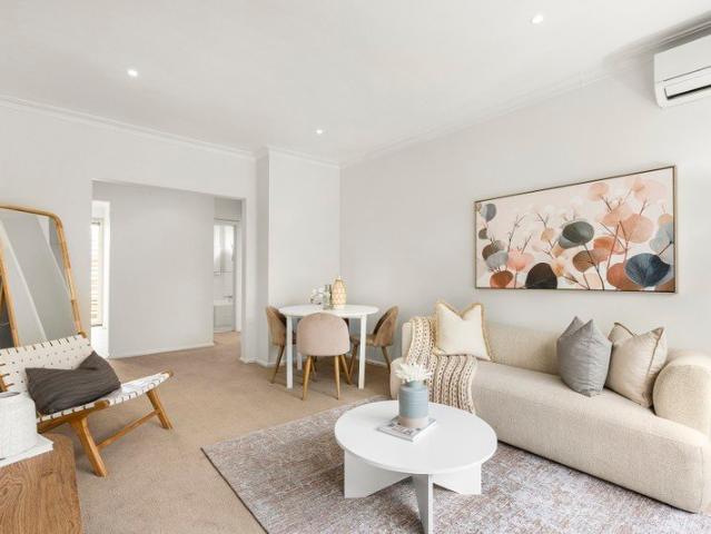 Apartment for sale in Windsor, Melbourne