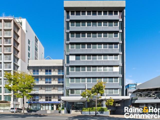 Office for sale in Toombul, Queensland