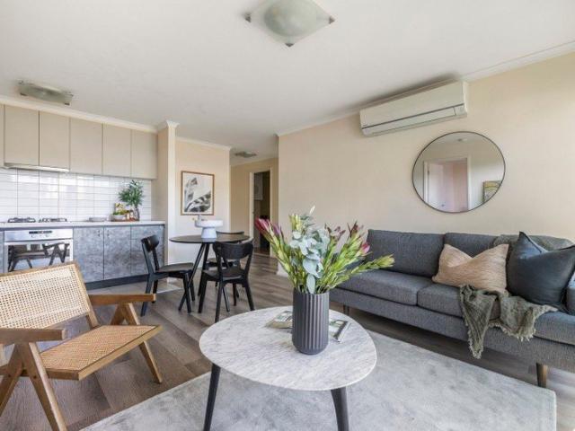 Apartment for rent in West Melbourne, Melbourne