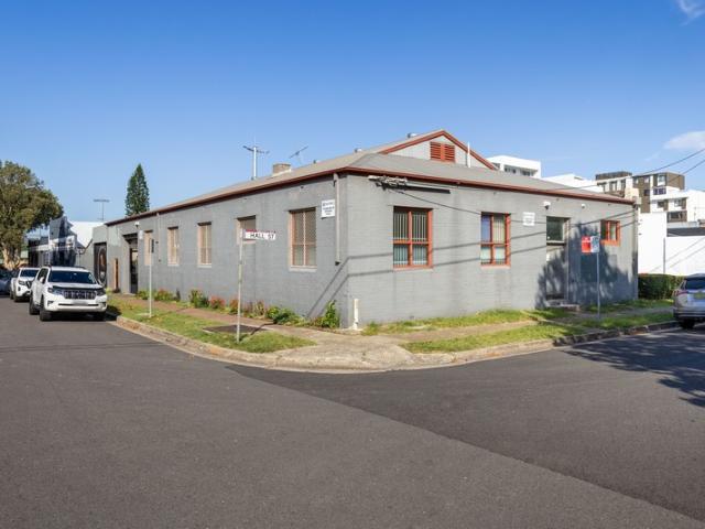 Office for rent in Bank Corner, Newcastle-Maitland