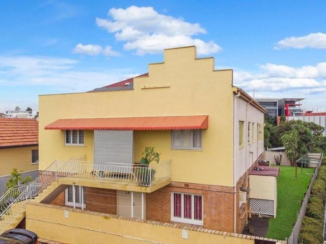 Granny Flat for rent in Toombul, Queensland