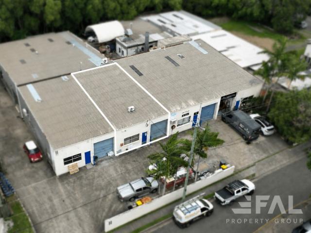 Warehouse for rent in Toombul, Queensland