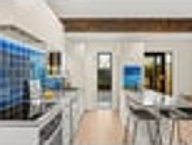 Townhouse for sale in Heathcote, Canterbury