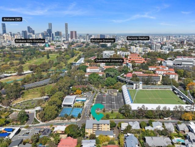 Apartment for sale in Toombul, Queensland