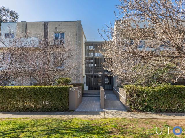Apartment for rent in Braddon, North Canberra