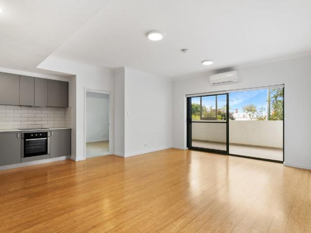 Apartment for rent in City Of Perth, Perth