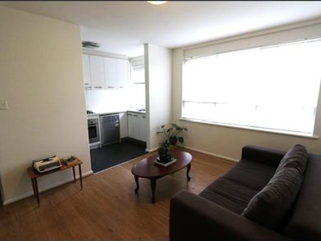 Apartment for rent in Fitzroy North, Melbourne