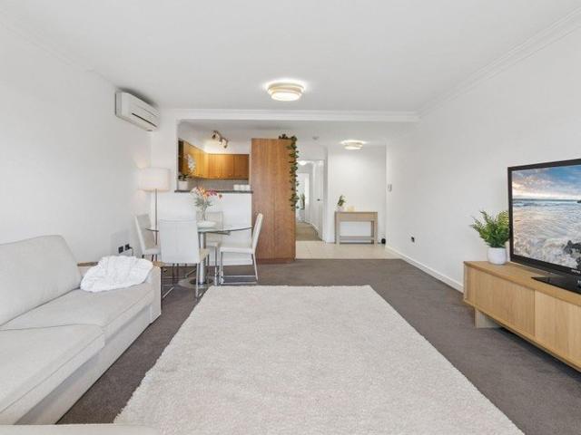 Apartment for sale in Cockburn, Western Australia