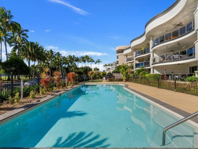 Apartment for rent in Cairns North, Cairns