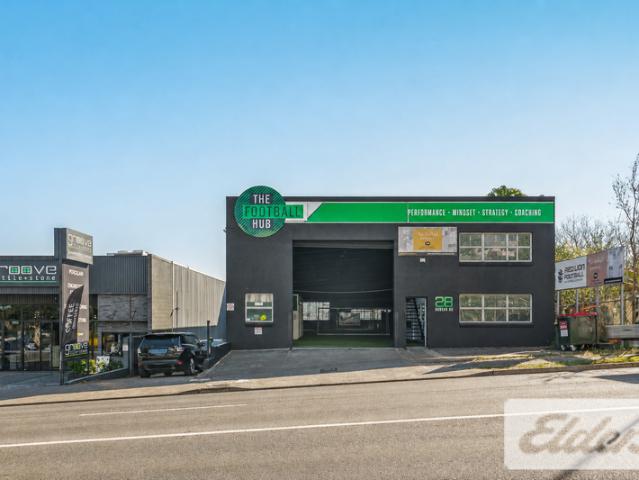 Warehouse for rent in Toombul, Queensland