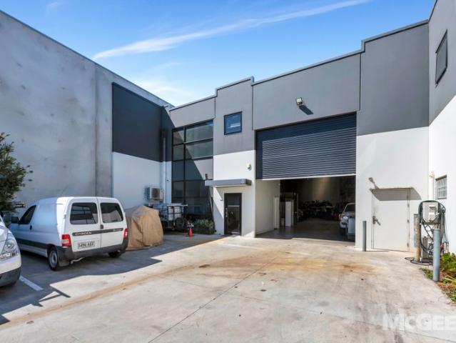 Warehouse for rent in Beverley, Adelaide