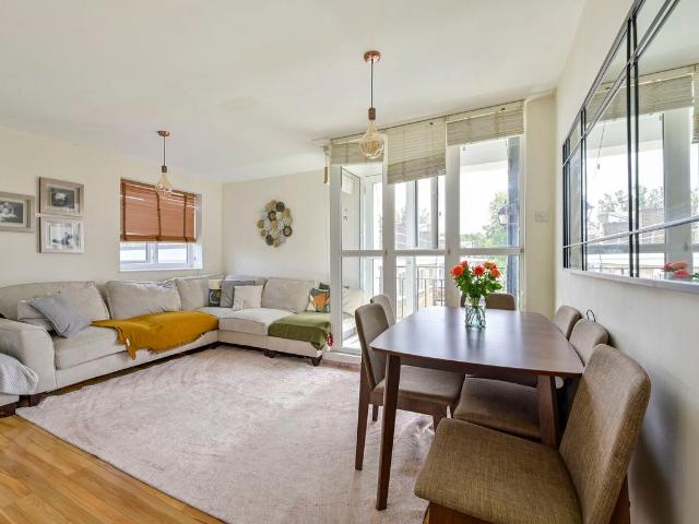 Apartment for rent in London Borough of Wandsworth, Greater London
