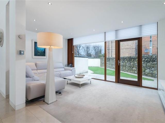 Detached House for sale in Bluebell, North Tipperary