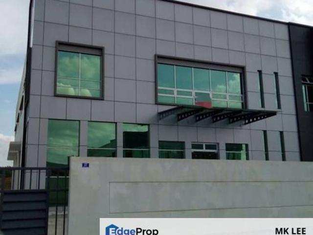 Warehouse for sale in Seelong, Johor